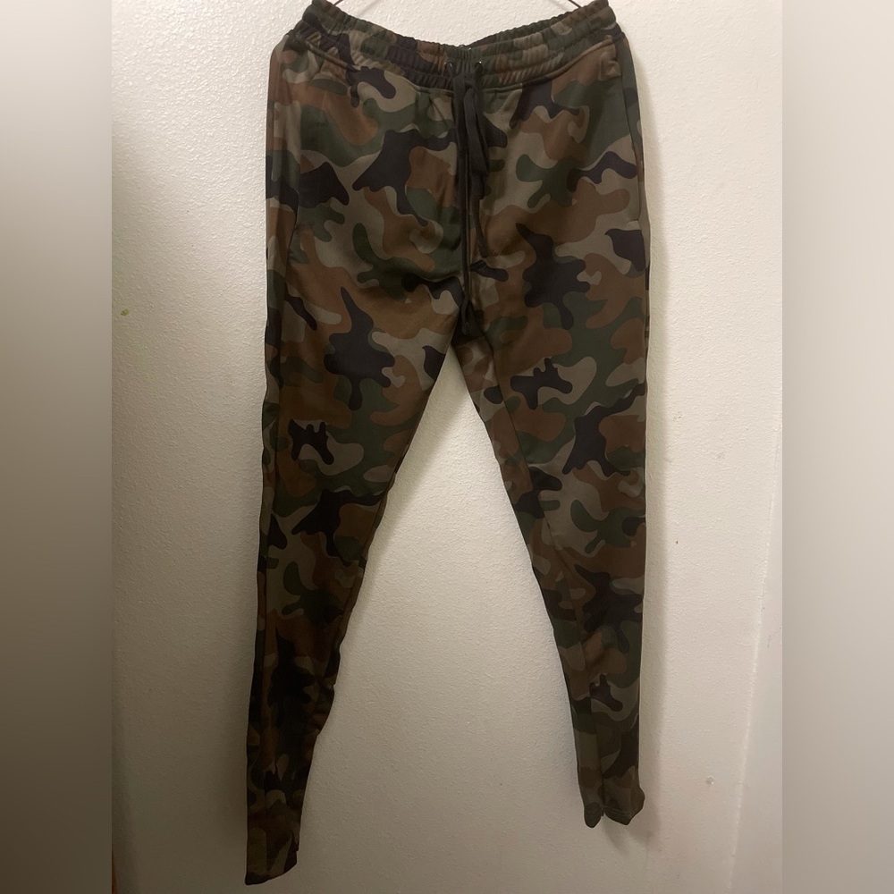 Men's Camouflage Joggers/track pants.